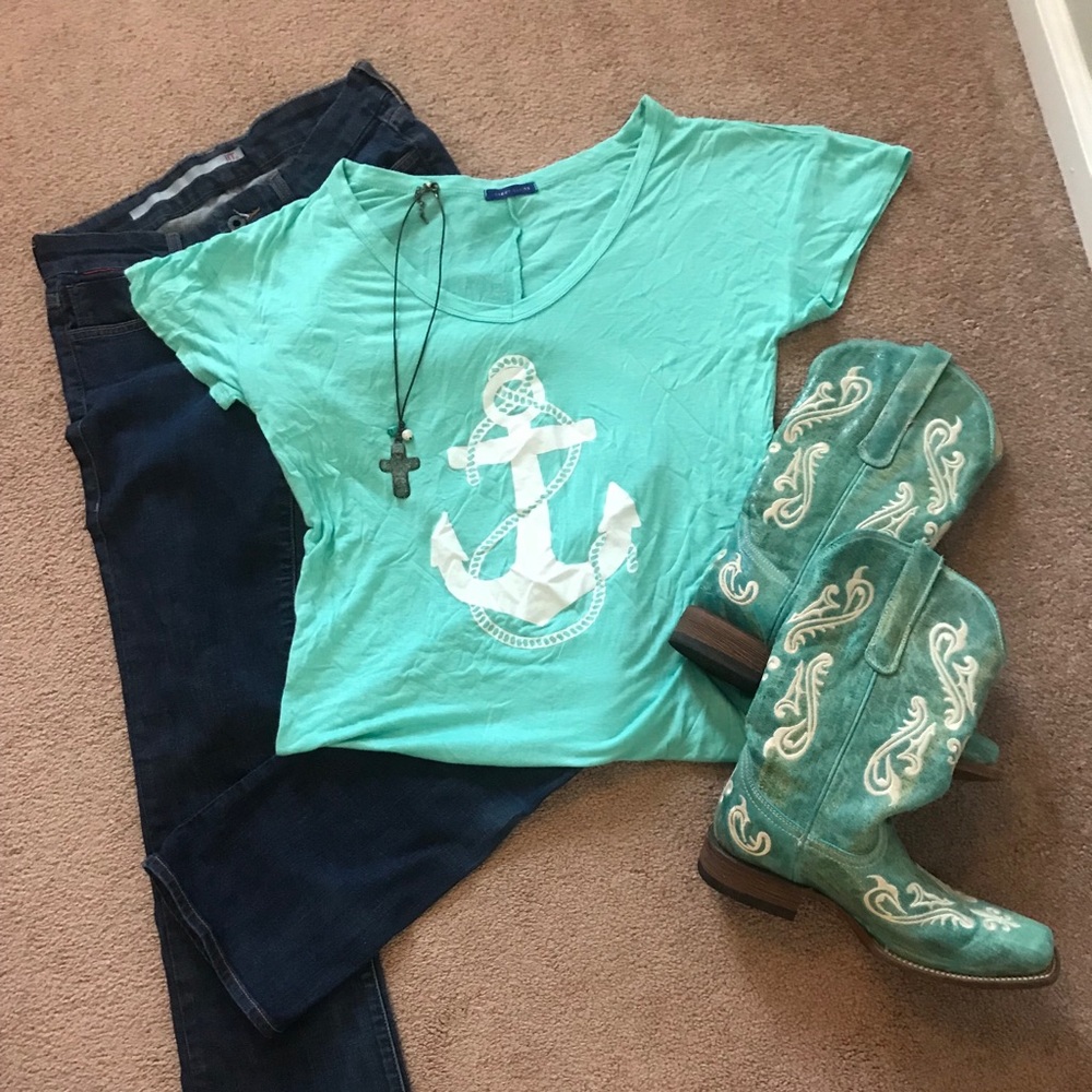 Turquoise anchor tee nwot